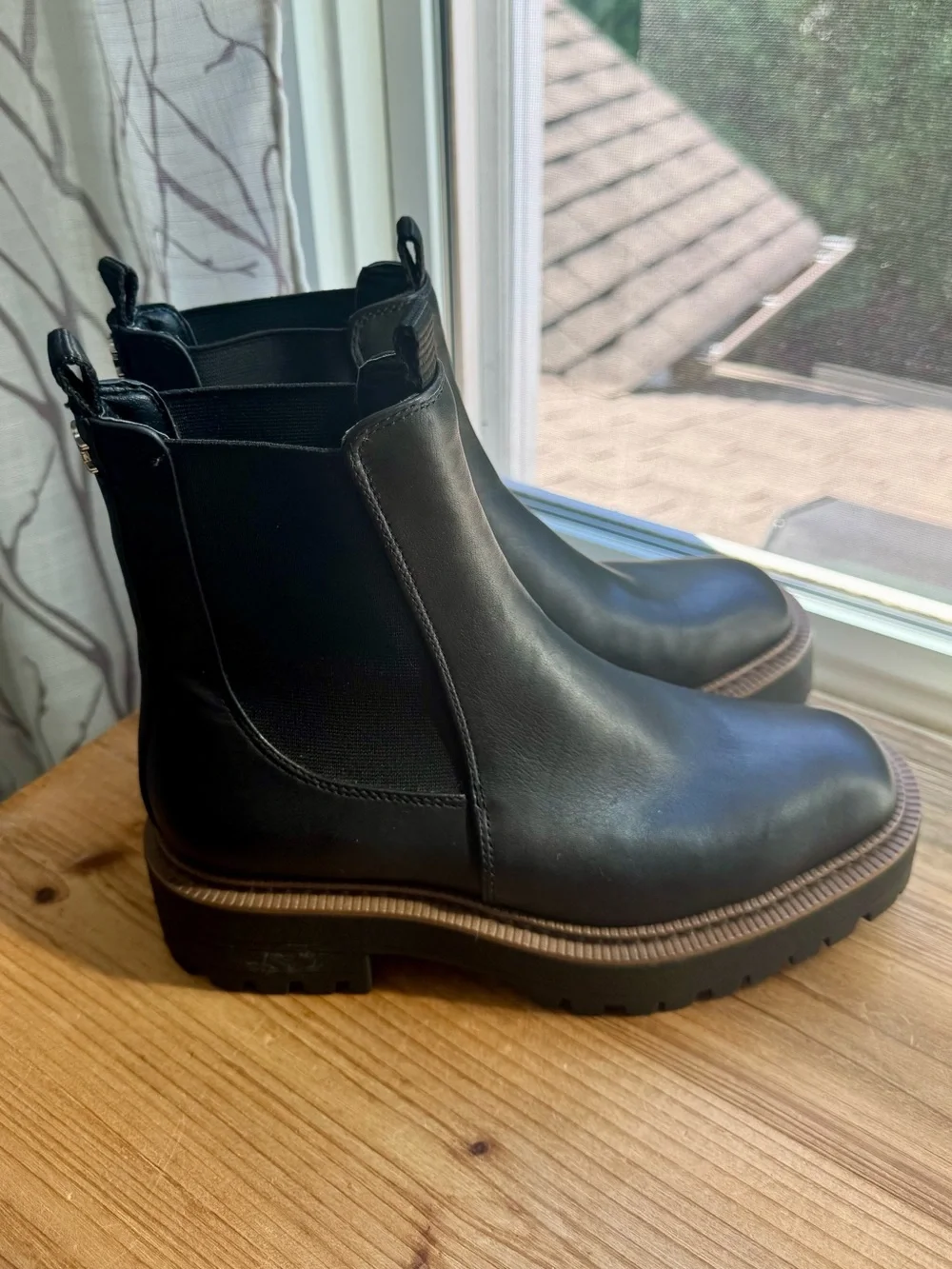 SAM EDELMAN Laguna Waterproof Lug Sole Chelsea Boot Black Leather Size 8 - Picture 6 of 11